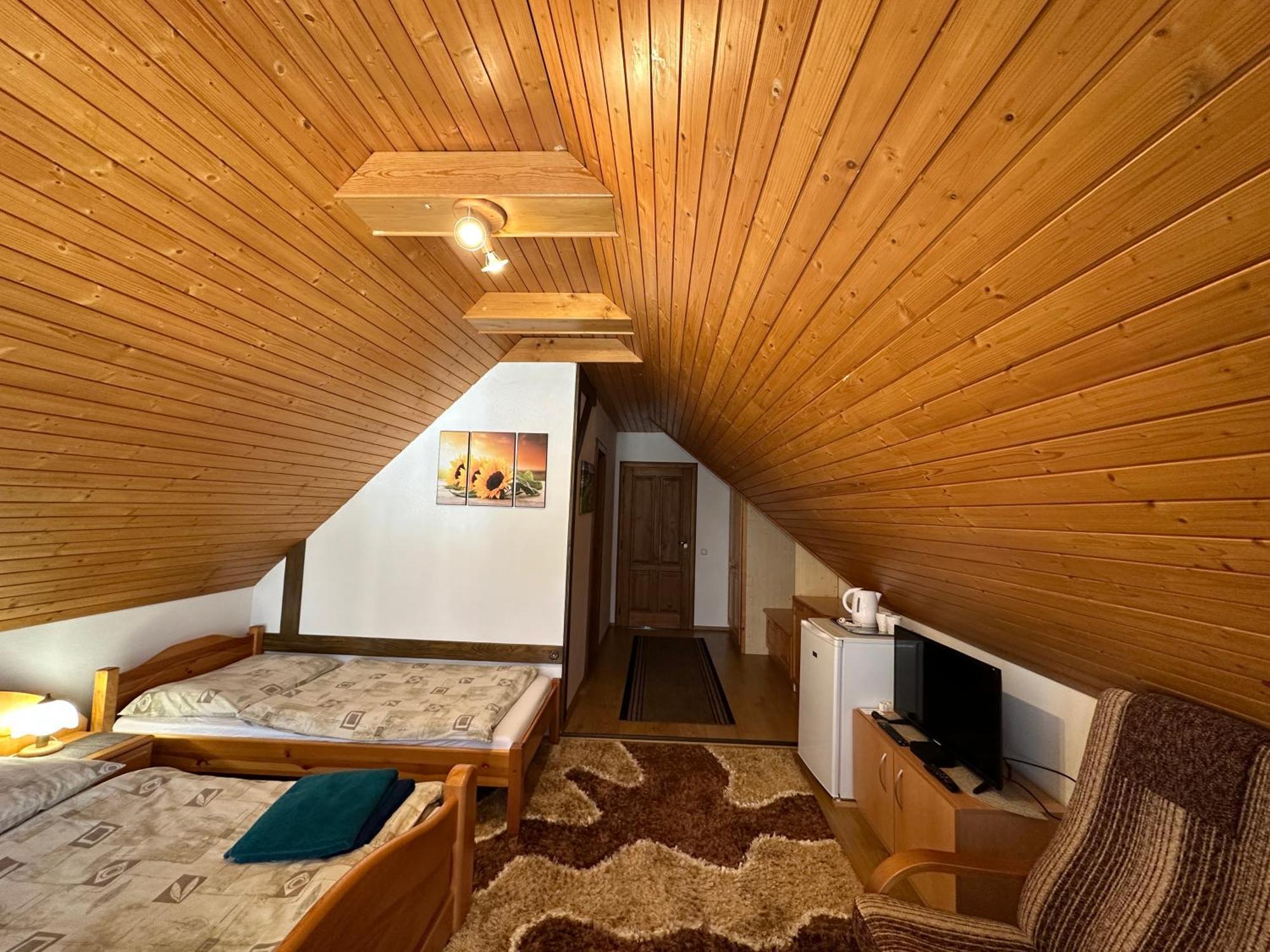 Penzion Farkys Jamník Exterior foto